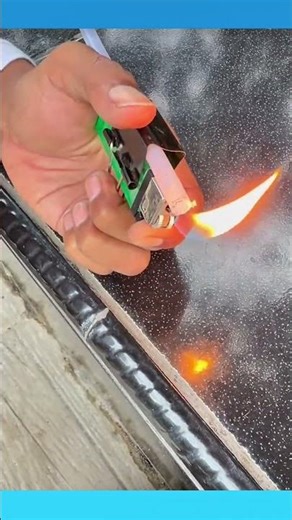 Paper clips used as tiny stands while melting plastic glue. Clever hack. #DIY #Craft #Hack #popular