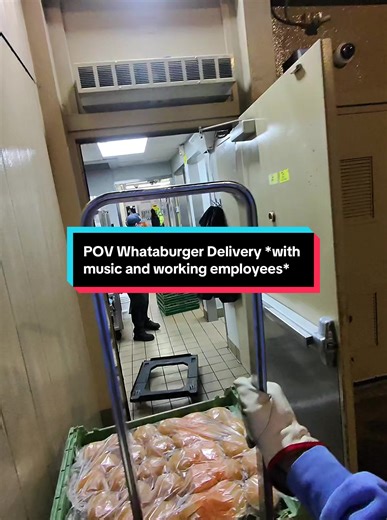 POV Whataburger Delivery Experience *with music and working employees* 🤯 #pov #fyp #xyzbca #whataburger #breadman