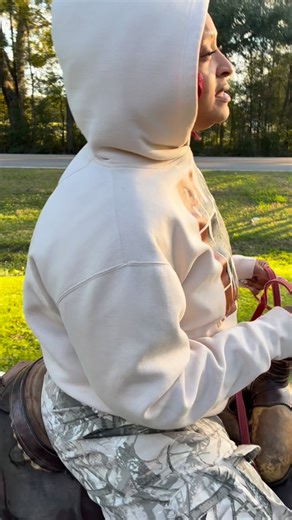 2K views · 16 reactions | Let’s grow and learn together through movement . Period #naturalbeautybyjazz #naturalbodysteppas | Jasmine Alexia Haynes | Facebook