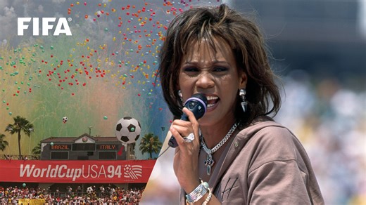 She had the crowd ready to dance with somebody... 💃🕺 🎵🎤 When Whitney Houston performed at the 1994 #FIFAWorldCup closing ceremony! | FIFA World Cup