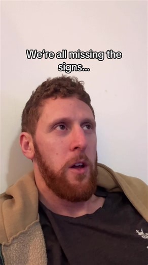 This would probably be highly illuminating for most guys #datingadvice #datingtips #nonverbal #bodylanguage #charisma