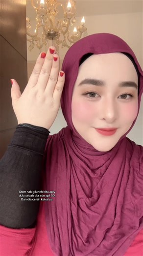 Body Lotion with SPF 30 for Travel Scenarios