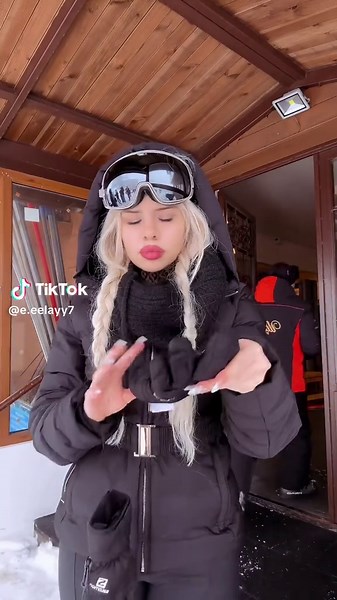 say cheese | Bad Bunny