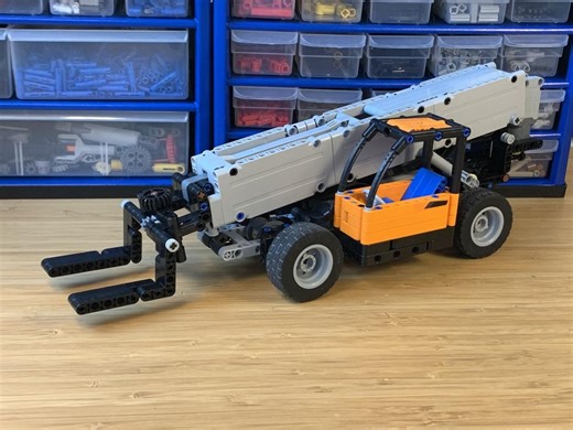 LEGO MOC-131317 Telehandler (Technic 2022)