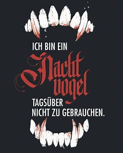 An dunklen Dezembertagen hilft manchmal nur die Aussicht auf eine Einladung zum Mitternachtsball, oder? 🧛‍♂️ Tickets und Gutscheine für TANZ DER VAMPIRE findet ihr auf unserer Website: http://ms.spr.ly/6182pr1tp | Tanz der Vampire - Deutschland