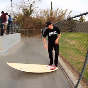 People say skating and surfing are one in the same, so we brought a surfboard to the skatepark | BrailleSkateboarding