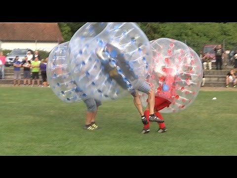 Bubble-Soccer Fußball in der Luftblase