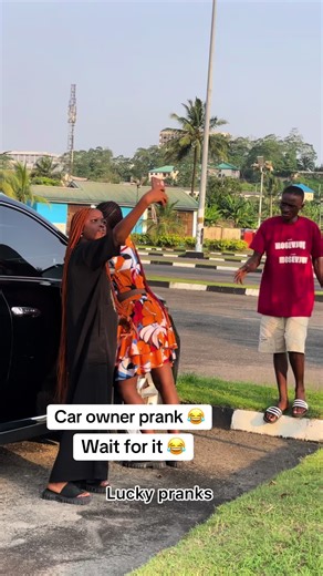 Car Owner Drive-Thru Prank: Wait for the Surprise!