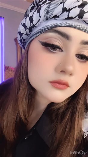 Najam us saher on Instagram: "Foundation application tutorial must watch👀🫰🏻 Product details @ucanbemakeuppk eyebrow pomade 2 in 1 gel shade 04 black brown @ucanbemakeuppk ultra thin foundation brush @mcosmeticsline hydra shield serum @beautyglazed_pk_ pore minimizer primer @muicinpakistan colour corrector @beautyglazed_pk_ soft matte silky full coverage liquid foundation shade 02 n 03 @khaisbynk foundation blending brush @beautyglazed_pk_ liquid matte full coverage concealer shade 401 @imagic