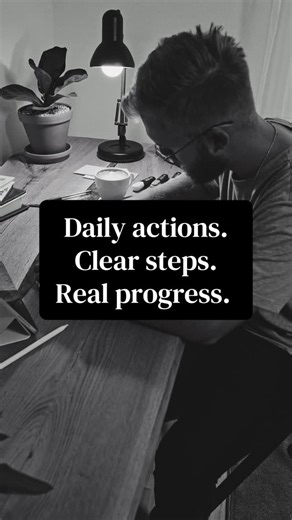 MGD on Instagram: "A lot of people ask what SWC actually is. It’s a structured way to learn digital marketing online by focusing on daily actions, consistency and skill building, not hype. If you’re learning how to make money online and want a clear system instead of guessing, this matters. #swc #digitalmarketingforbeginners #learnonline #onlineincome #workfromhome"