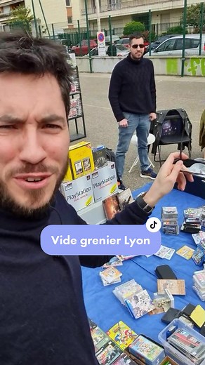 Vide grenier geek de Lyon #videgrenier #retro #lyon #geek #gaming