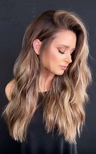 2.3M views · 16K reactions | ❤️HOW TO: Reverse Balayage feat. @AshleeNormanHair ❤️ We're in LOVE with Ashlee’s technique. Everything is so well thought-out down to each individual lowlight weave - and her work is immaculate! #hairinspo #colormelt | Schwarzkopf Professional | Facebook