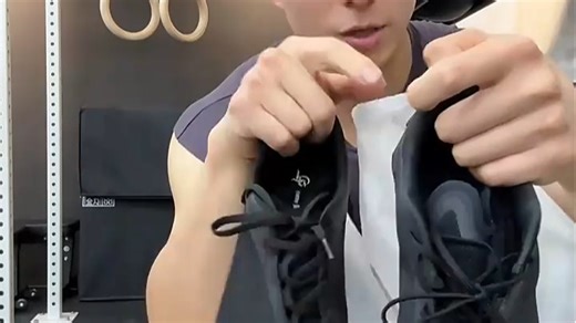 JY GTAL美式舒适软底男鞋户外登山鞋透气网面减震激光logo硬核休闲鞋 黑色 40 40