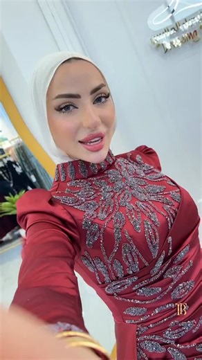 ‎Alma koni | الما الكوني 👑‎ on Instagram‎: "اديش حلو هالفستان ❤️ لسا في مويلات اجمل وافخم متوفرين في معرض بيلا تتش @bella_.touch"‎