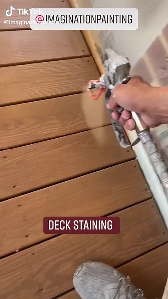 Deck Staining with super deck from Sherwin Williams #imaginationpainting #exteriorpainting #hotday #exteriordesign #sherwinwilliams #superdeck #painting #paintingcontractor