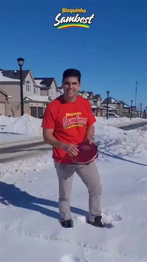 Sambest on Instagram: "❤️ O SEU PRÓXIMO SÁBADO SERÁ DE AMOR E MUUUUITO SAMBA! ❤️ Que tal comemorar o dia 14/02 num bloquinho ELETRIZANTE? 💥 Amor pela música, pela folia e pela boa energia! O @sambestband tá a postos pra fazer o @beachhangar tremer! 🎶✨ 📅 SÁBADO (14/02) | 🕒 3pm | 📍 Beach Hangar Os ingressos estão SE ESGOTANDO! Garanta o seu e traga a sua turma pra aproveitar! 👇 LINK NA BIO! BORA! #sambest #samba #rodadesamba #bloquinhodosambest #londonontario"