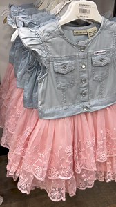 35K views · 367 reactions | Très belle robe fille ❤️ #calvinklein Taille : 2 ans jusqu’à 4 ans Prix 磊 : 2000 Da | Rose et Bleu Boumerdes | Facebook