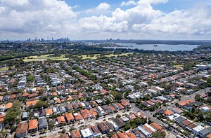 Value of Aussie housing market nears eye-watering $12 trillion - realestate.com.au