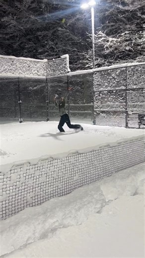 Es gibt keine schlechten Bedingungen, nur schlechte Ausstattung, oder so ähnlich ... 🥶 (🎥 Elliot Havang) #SportAustria 🇦🇹 | Sport Austria