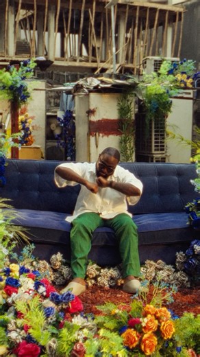 1.4M views · 71K reactions | AWUKE OUT NOW!! @ygmarley   Music video drops in 30 minutes. Meet me in the YouTube Priemere chat! | Davido | Facebook