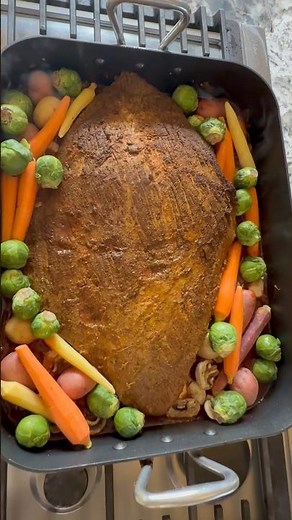 Oven baked brisket. Best and easiest way to make the most delicious brisket in the oven. #brisket