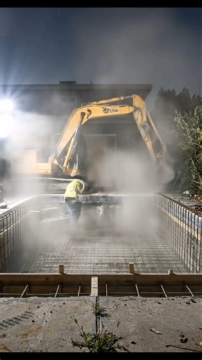 From Dirt to Nightclub Infinity Pool in under 60 Seconds 🤯🌊