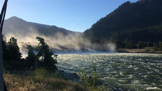 U.S. Army Corps to increase water spillage over Columbia River Dams for fish migration