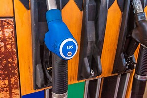 Les conversions à l’éthanol explosent : pourquoi un tel engouement ?
