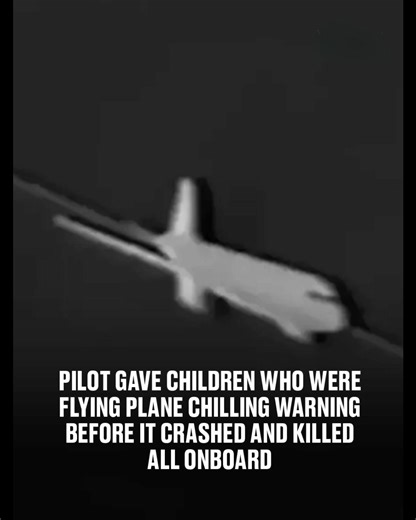 4.1K views | A cockpit recording revealed the tragic final moments inside the aircraft. | Update360 | Facebook