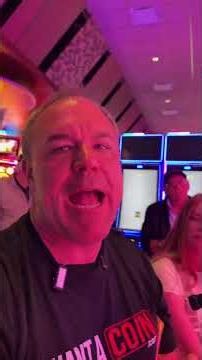 FULL SCREEN MADNESS!!!! #gambling #casino #slots