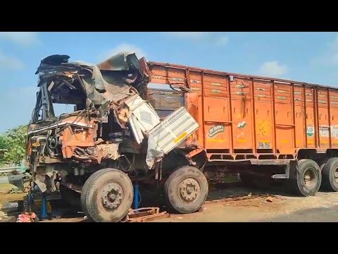 Gadi accident hone ke bad 3 Din Khadi Rahi Road