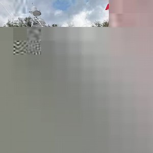 15K views · 87 reactions | Use Awlcraft 2000 on your next project and you too could have a high-gloss finish and excellent color retention. https://fal.cn/3fnBj | Awlgrip | Facebook