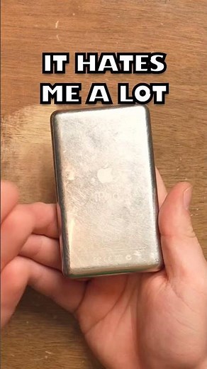 This iPod Classic 5th Generation From 2005 was PROBLEMATIC! I had to repair it & give it a new BRAIN