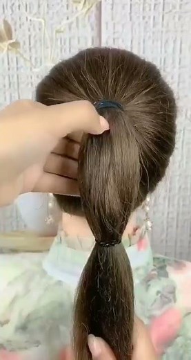 Idées Coiffures Simples et Rapides 👩 - Tuto Coiffure 👱‍♀️ - Coiffure Femme 👩🏼‍🦰 #coiffures #shorts