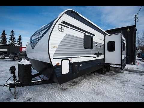 2025 Palomino Puma 26FKDS Walkthrough | Front Kitchen Travel Trailer in Ottawa