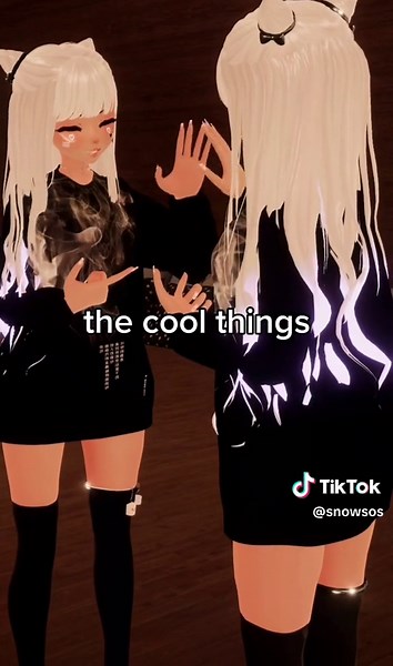 Virtual Reality the place with infinite possibilities and the most popular thing is a giant mirror where you look at yourself. The game is called VRChat and you don't need a headset to play btw #vrchat #virtualreality #vr #vrchatmemes #vrchatcommunity