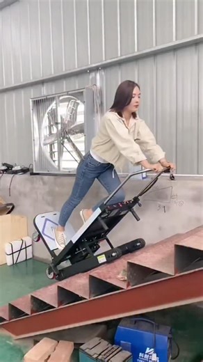 ZG help lift on Instagram: "#Stair-climbing machine"