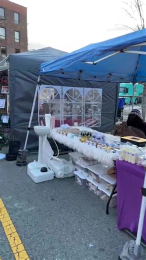 Thanksmass Event in Fall River today on Purchase Atreet from 4-8pm today. 30 retail vendors, 5 food trucks, and Santa and live music at 5pm. | Fall River Reporter