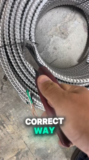 Jared on Instagram: "This is the only correct way to unroll MC cable without a spinner! ⚡️ #electrician #bluecollar #construction"