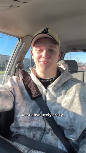 Make focusing on God your highest goal in 2026. Everything else will follow. It’s okay to have goals and dreams, but don’t let your focus be on those things more than it is in God. Stay kingdom focused! @mindmuscleathletic | Code: kingdom