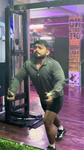 Cable Cross Exercise | Chest Workout for Bigger & Stronger Pecs #youtubeshorts #ytshorts