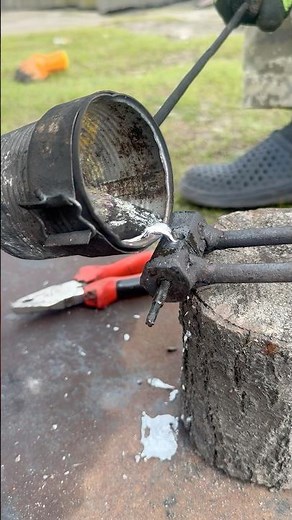 Melting Metal into Fishing Weights – Satisfying Casting Process!