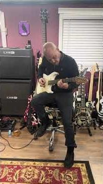 Charvel STX Deluxe - Pre-Restoration Info & Sound Test