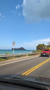 This beach is a must see when visiting Oahu 🏝️ | MakaiClicks