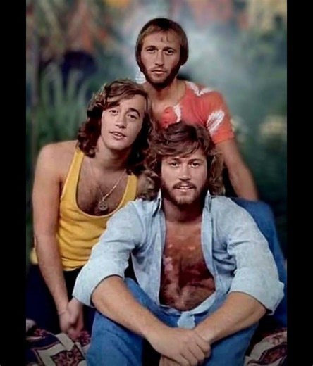 BEE Gees= Stayin Alive #musica #nostalgix #nostalgix #shortsviral #music