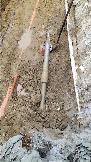 Excavationless pipe jacking drilling process