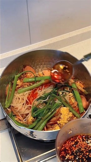 noodle mix vegetable #noodles #vegetables #mie #panci