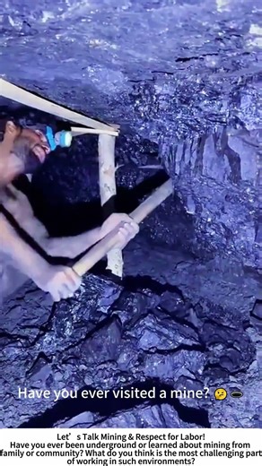 Deep Underground – Coal Mining with Pickaxe in Hand! ⛏️🕳️