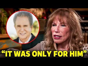 After 50 Years, Carly Simon FINALLY Confirms Who ''You're So Vain'' Is Abou