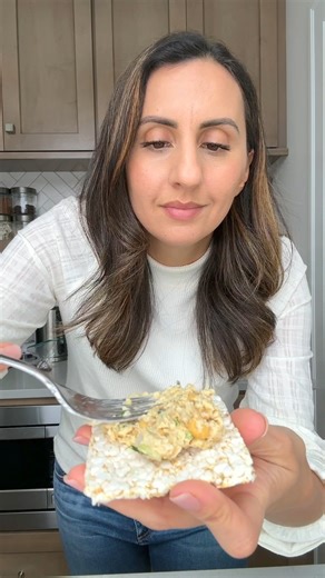 Chickpea ‘Tuna’ Salad - such a fun change from traditional tuna or chicken salad if you’re looking for more protein-rich lunch ideas! | Feel Good Foodie